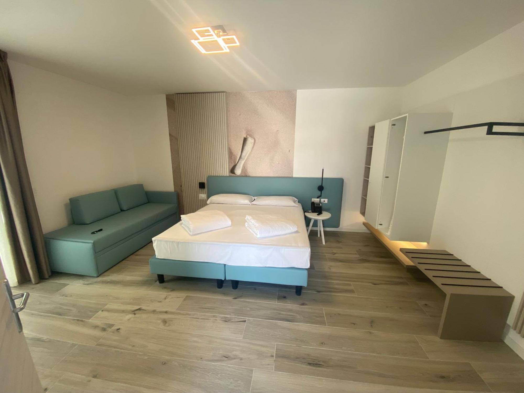 Marina Suites & Apartments 4 Stelle S 카오를레 외부 사진