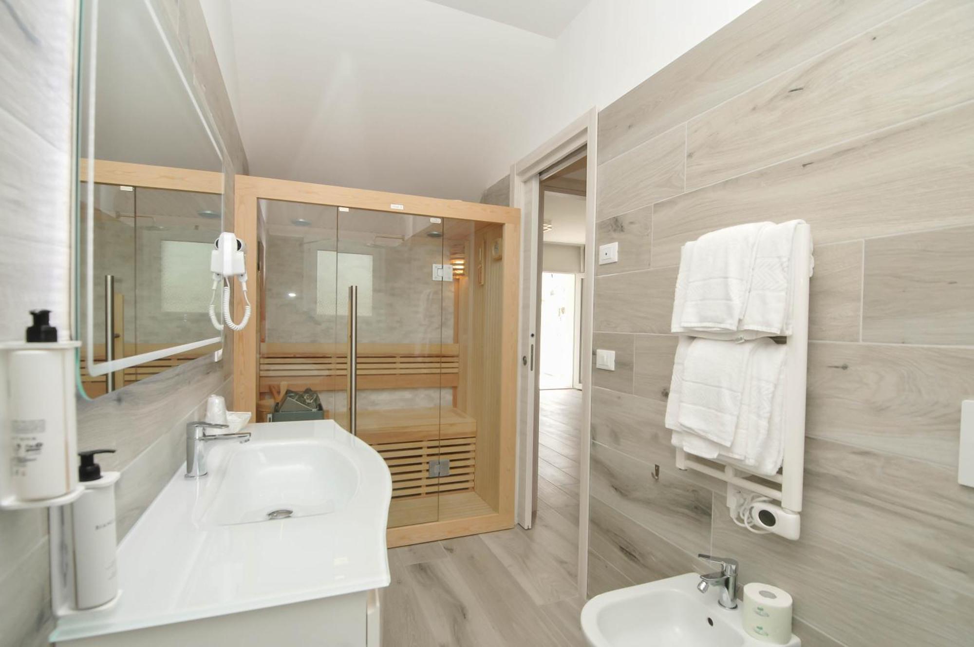 Marina Suites & Apartments 4 Stelle S 카오를레 외부 사진